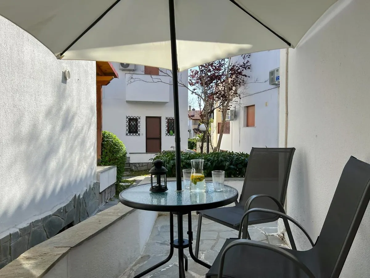 Joseph Village Apartments Fourka 0*,